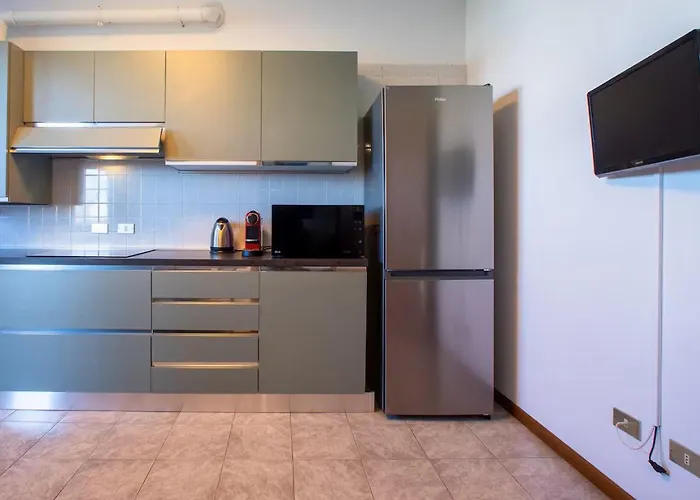 Borgo Roma With Parking - Pet Friendly *