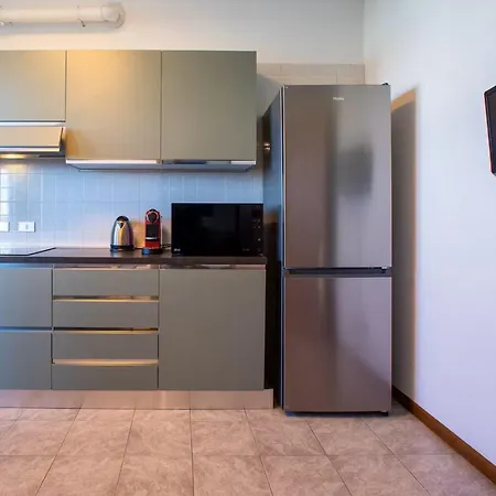Borgo Roma With Parking - Pet Friendly *